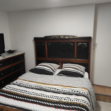 Chambre Entree Independante Lodève Dış mekan fotoğraf